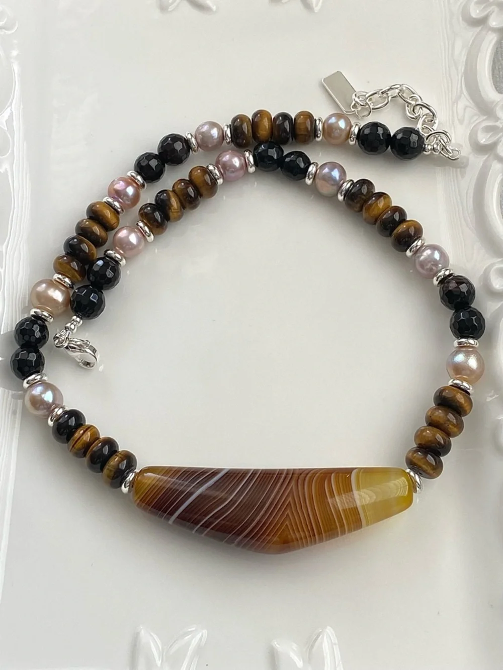GP58-Handmade Agate, Tiger’s Eye, Onyx And Freshwater Pearl Necklace - Picture 1 of 15